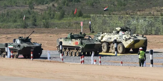 ZBD03步兵戰(zhàn)車亮相“空降排”，92A輪式裝甲車再戰(zhàn)“晴空”